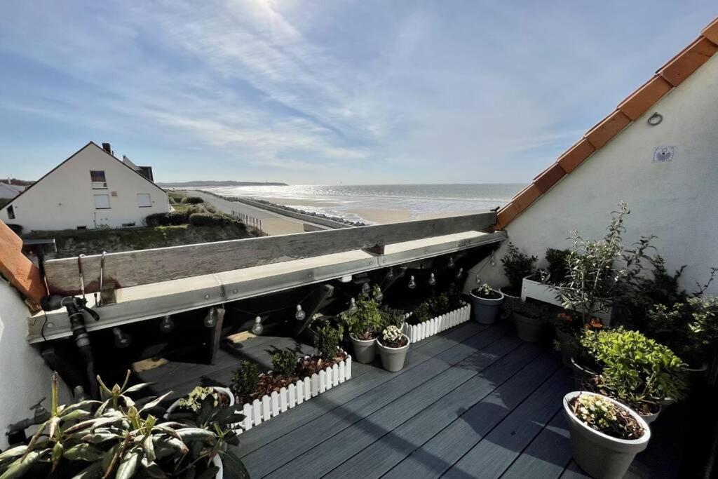 Duplex Avec Jacuzzi Vue Imprenable Sur La Baie De Wissant Apartman Kültér fotó